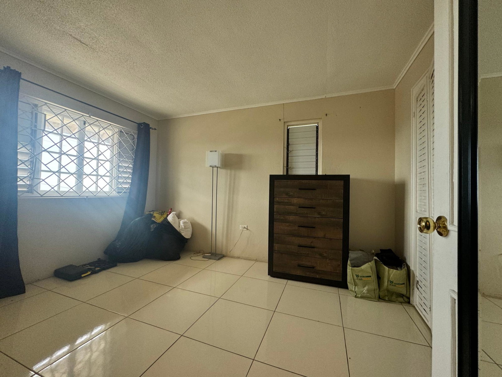 Charming-3-Bedroom-Townhouse-for-Rent-in-Sky-Way-Sterling-Castle-Jamaica Eighteenth image of 2-6 Sky Way, Sterling Castle, in Kingston 19, St. Andrew, Jamaica - property is For Rent