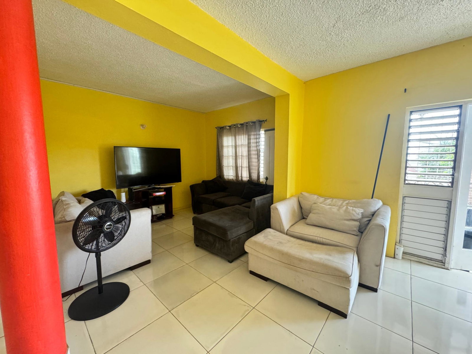 Charming-3-Bedroom-Townhouse-for-Rent-in-Sky-Way-Sterling-Castle-Jamaica Fifth image of 2-6 Sky Way, Sterling Castle, in Kingston 19, St. Andrew, Jamaica - property is For Rent