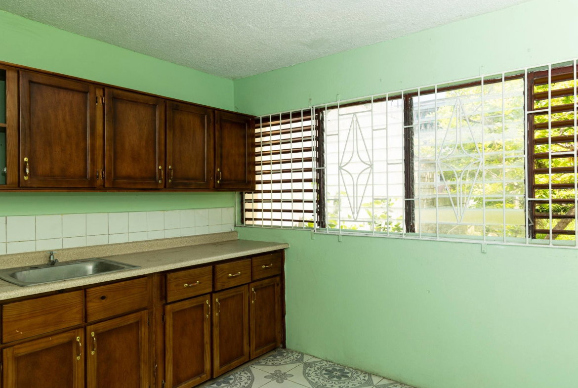 Ninth image of 366 Winona Drive in Garveymeade, St. Catherine, Jamaica - property is For Rent