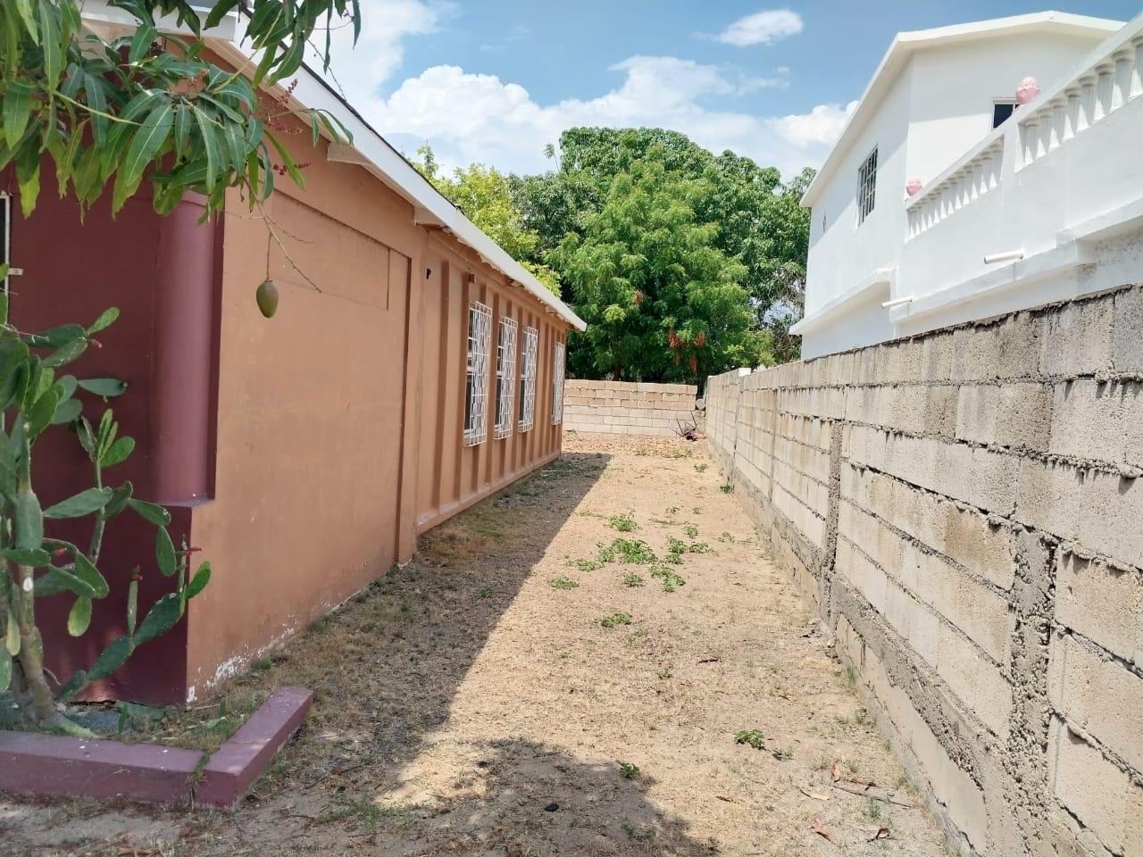 Thirteenth image of 606 Quarrie Drive in Bridgeport, St. Catherine, Jamaica - property is For Sale