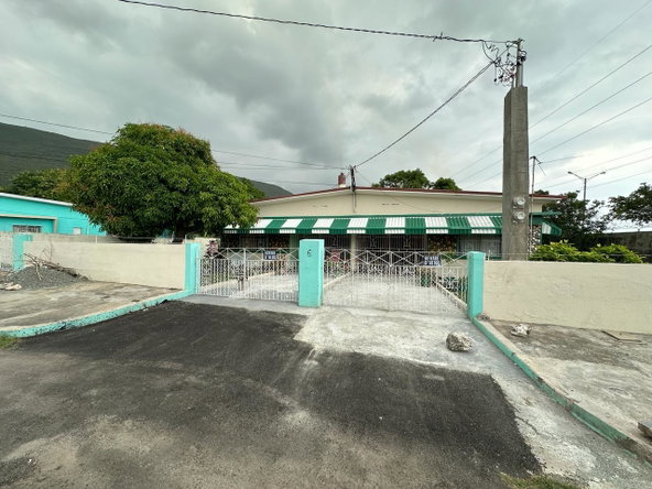 First image of 6 Hyslope Avenue in Kingston 2, Kingston, Jamaica - property is For Sale