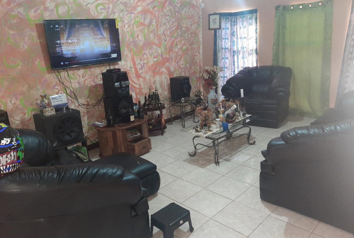 Seventh image of 2- Horatio Dr, Chancery Hall in Kingston 19, St. Andrew, Jamaica - property is For Sale