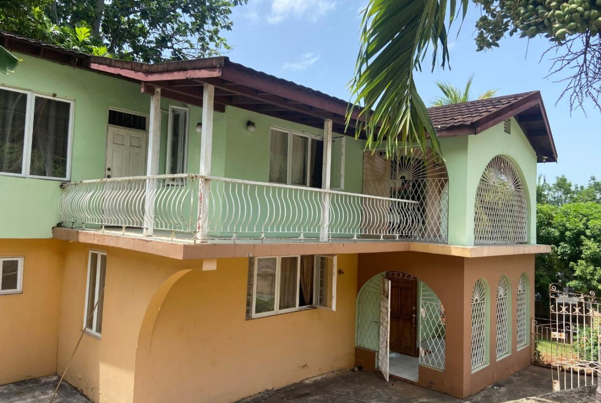 First image of 4 Upper Kirkland Close in Red Hills, St. Andrew, Jamaica - property is For Sale