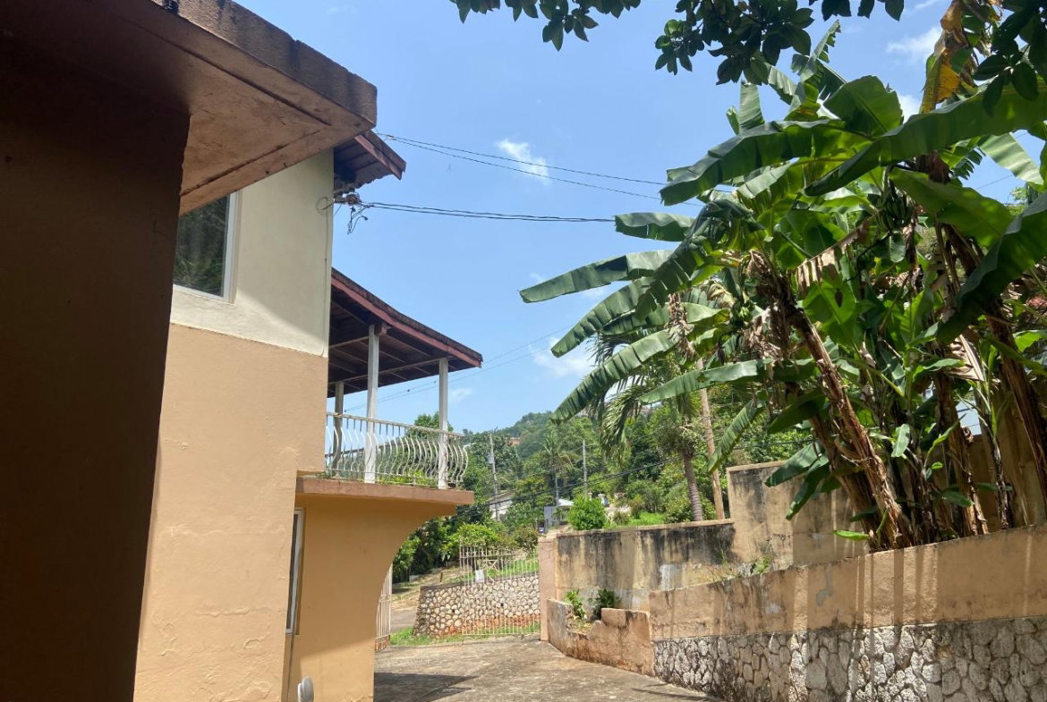 Thirteenth image of 4 Upper Kirkland Close in Red Hills, St. Andrew, Jamaica - property is For Sale