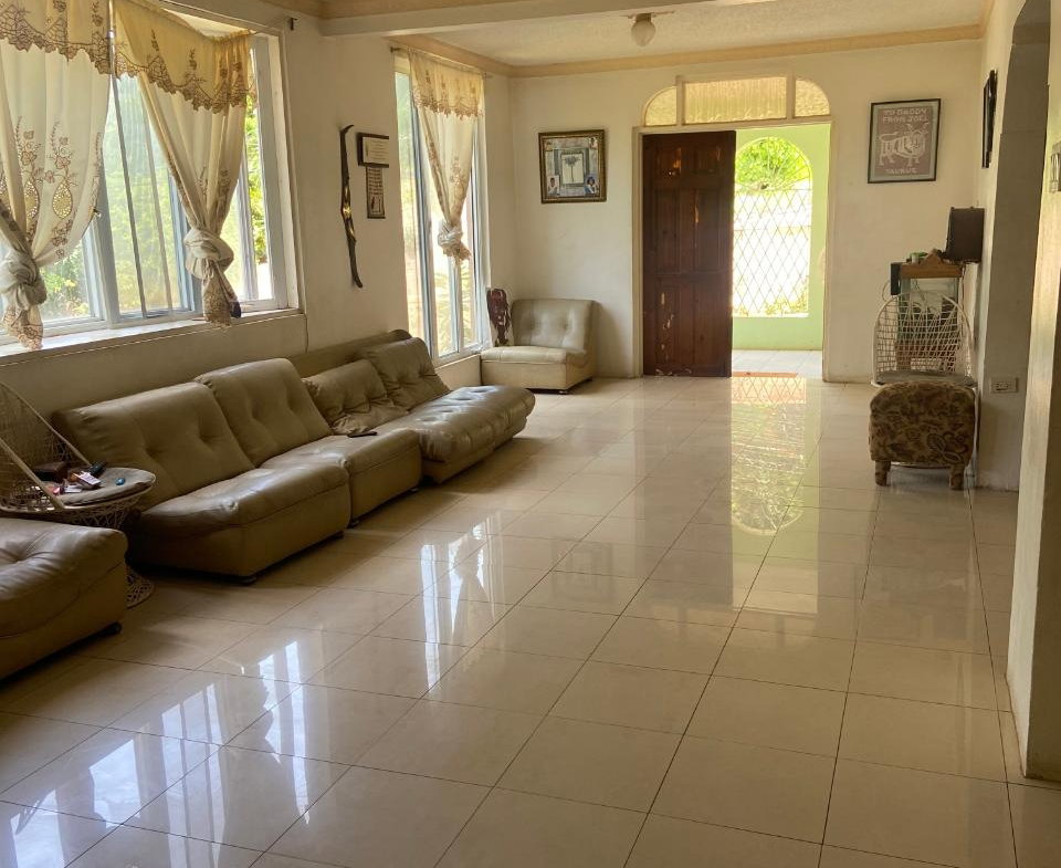 Fourth image of 4 Upper Kirkland Close in Red Hills, St. Andrew, Jamaica - property is For Sale