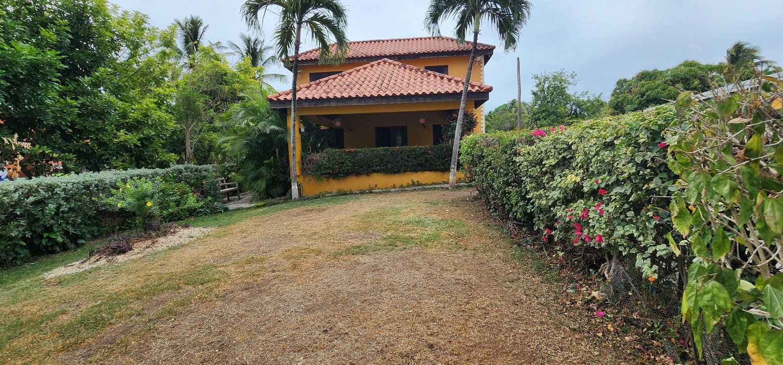 Charming-4-Bedroom-Home-for-Sale-in-Glenmuir-Jamaica Second image of 95 Circle Drive, Glenmuir he in May Pen, Clarendon, Jamaica - property is For Sale