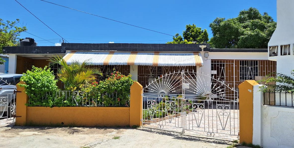 Second image of 33 Biscayne Circle East in Passage Fort, St. Catherine, Jamaica - property is For Sale
