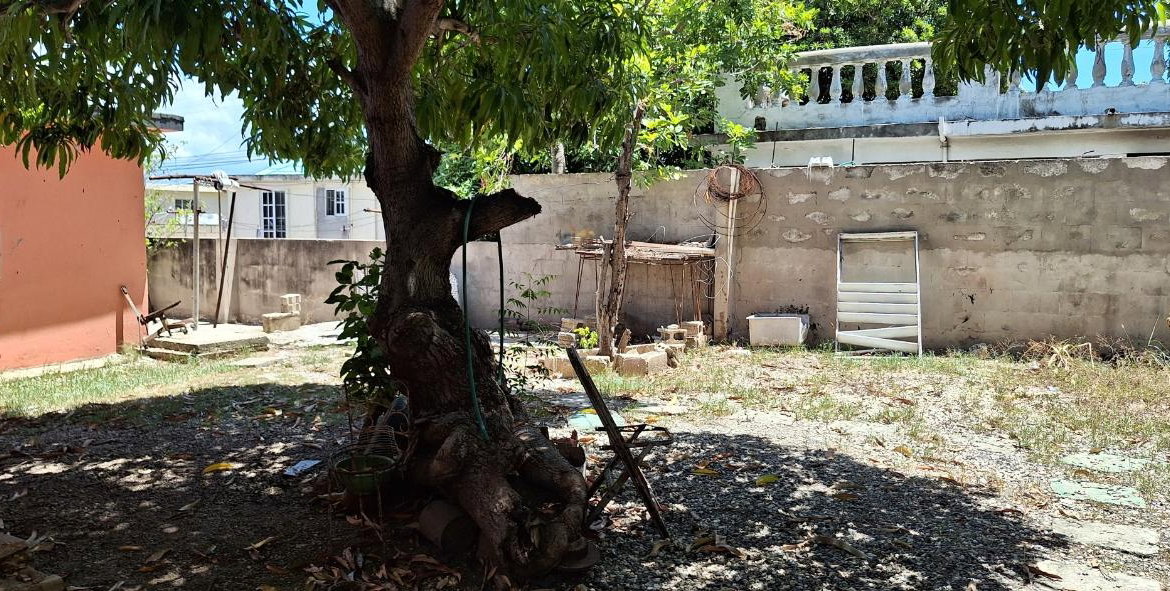 Thirtieth image of 33 Biscayne Circle East in Passage Fort, St. Catherine, Jamaica - property is For Sale