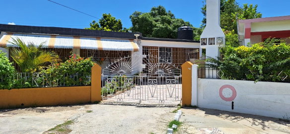 First image of 33 Biscayne Circle East in Passage Fort, St. Catherine, Jamaica - property is For Sale
