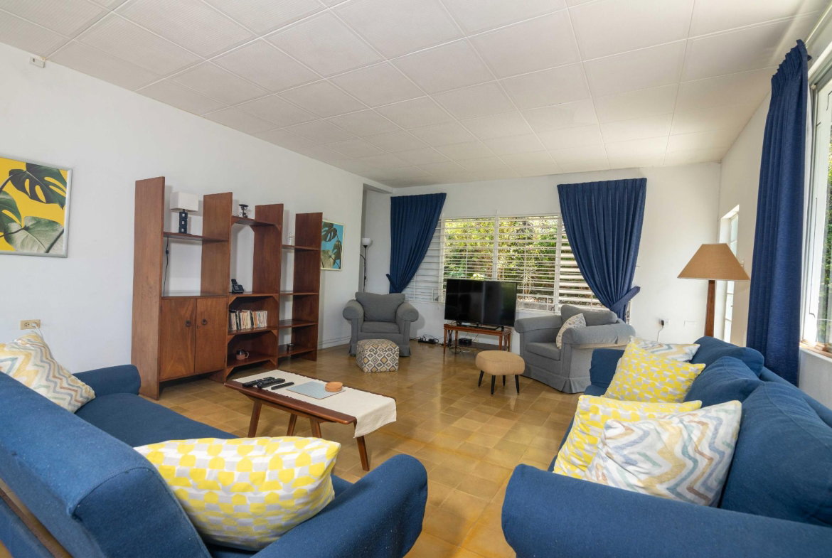 Eleventh image of Tucker Avenue Kingston in Kingston 6, St. Andrew, Jamaica - property is For Sale
