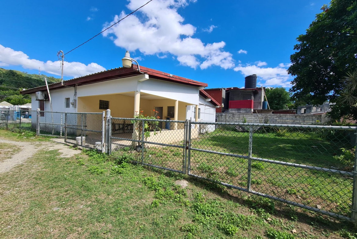 Fifth image of Seaforth, St. Thomas in Seaforth, St. Thomas, Jamaica - property is For Sale