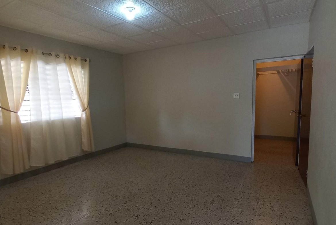 Eleventh image of 32 Executive Gardens, Spanis in Spanish Town, St. Catherine, Jamaica - property is For Sale