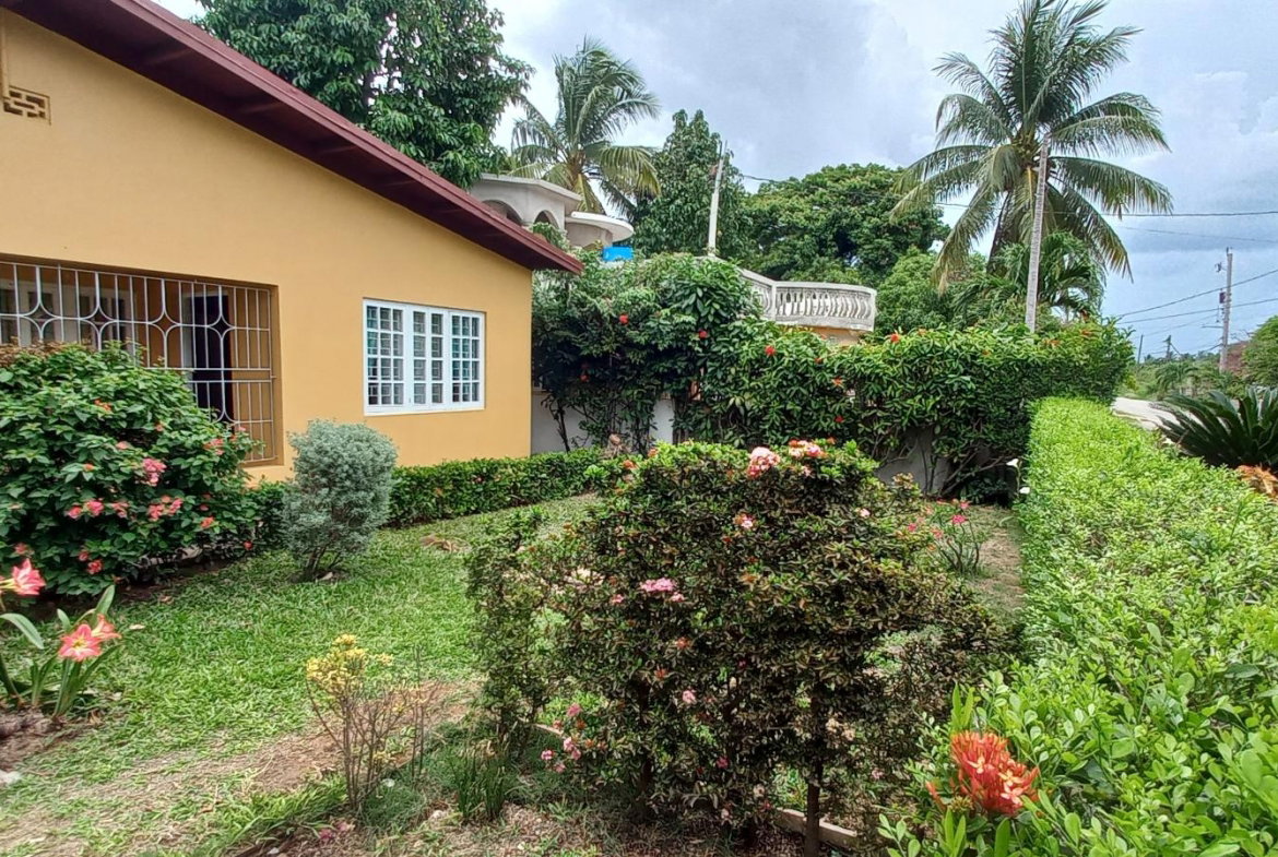 Third image of 32 Executive Gardens, Spanis in Spanish Town, St. Catherine, Jamaica - property is For Sale