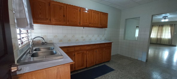 Ninth image of 32 Executive Gardens, Spanis in Spanish Town, St. Catherine, Jamaica - property is For Sale