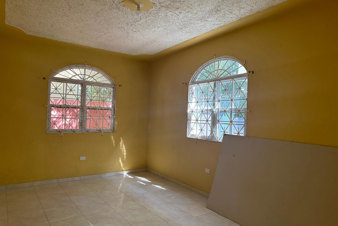 Eleventh image of 244 Pineapple Place, Vineyard in Bushy Park, St. Catherine, Jamaica - property is For Sale