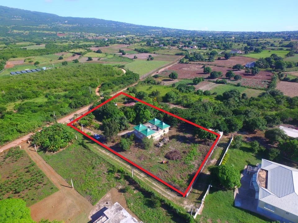Tenth image of Little Park St. Elizabeth in Little Park, St. Elizabeth, Jamaica - property is For Sale