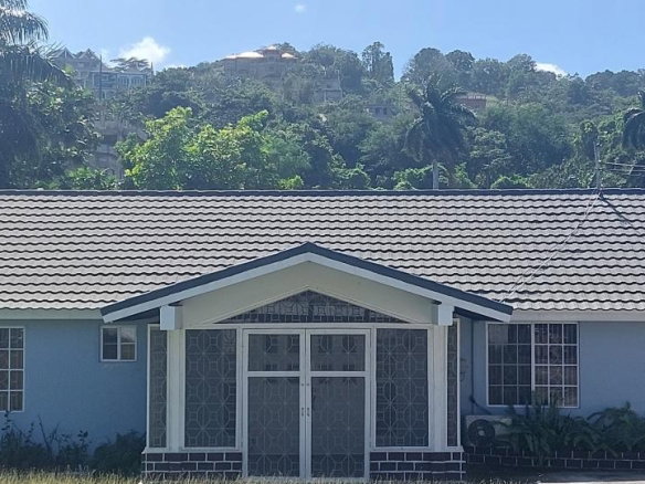 First image of 257 Ocean View Drive in Tower Isle, St. Mary, Jamaica - property is For Rent