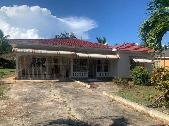 Sixth image of 14 West Road in Osborne Store, Clarendon, Jamaica - property is For Sale