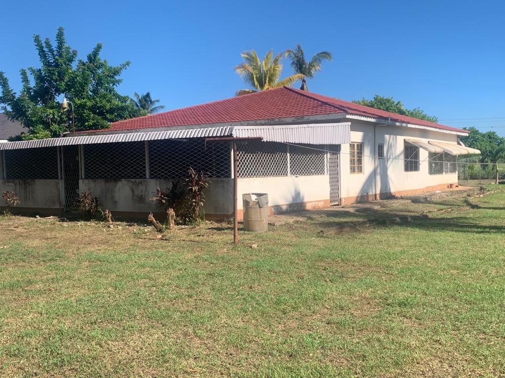 Seventh image of 14 West Road in Osborne Store, Clarendon, Jamaica - property is For Sale