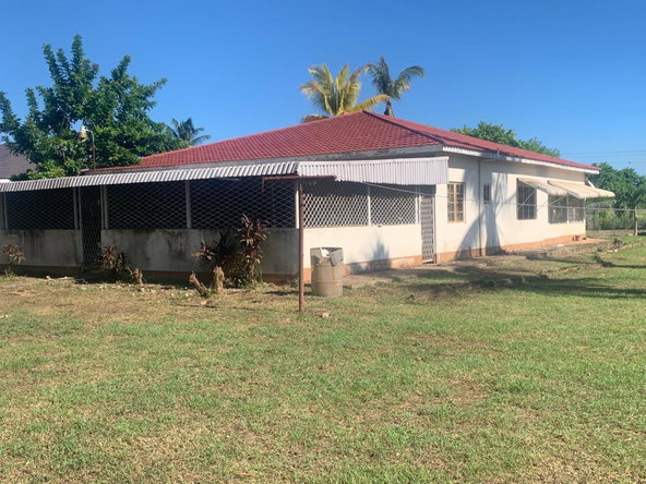 Seventh image of 14 West Road in Osborne Store, Clarendon, Jamaica - property is For Sale