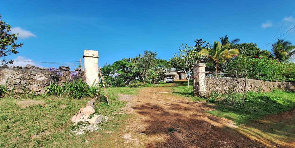 Twelfth image of Dayls Grove in Dalys Grove, Manchester, Jamaica - property is For Sale