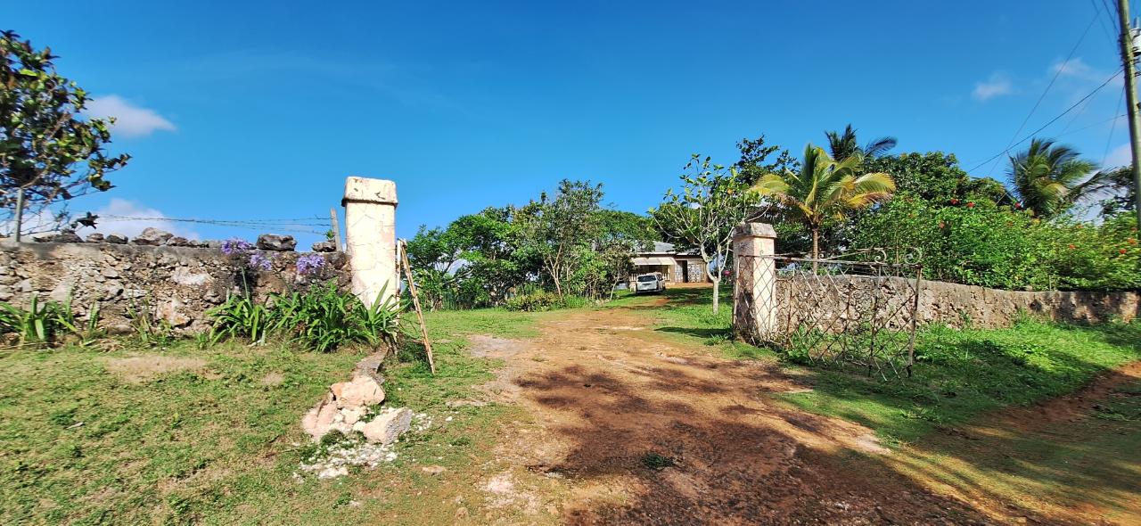 Charming-4-Bedroom-House-for-Sale-in-Dalys-Grove-Manchester Twelfth image of Dayls Grove in Dalys Grove, Manchester, Jamaica - property is For Sale
