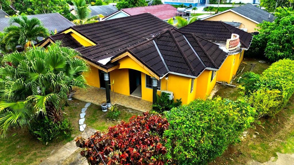 Second image of 110 Orange Bay Circle in Orange Bay, Hanover, Jamaica - property is For Sale