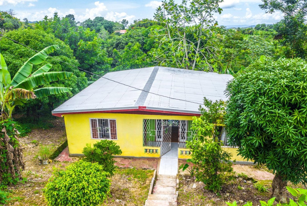 Twentieth image of Warsop Trelawny in Warsop, Trelawny, Jamaica - property is For Sale