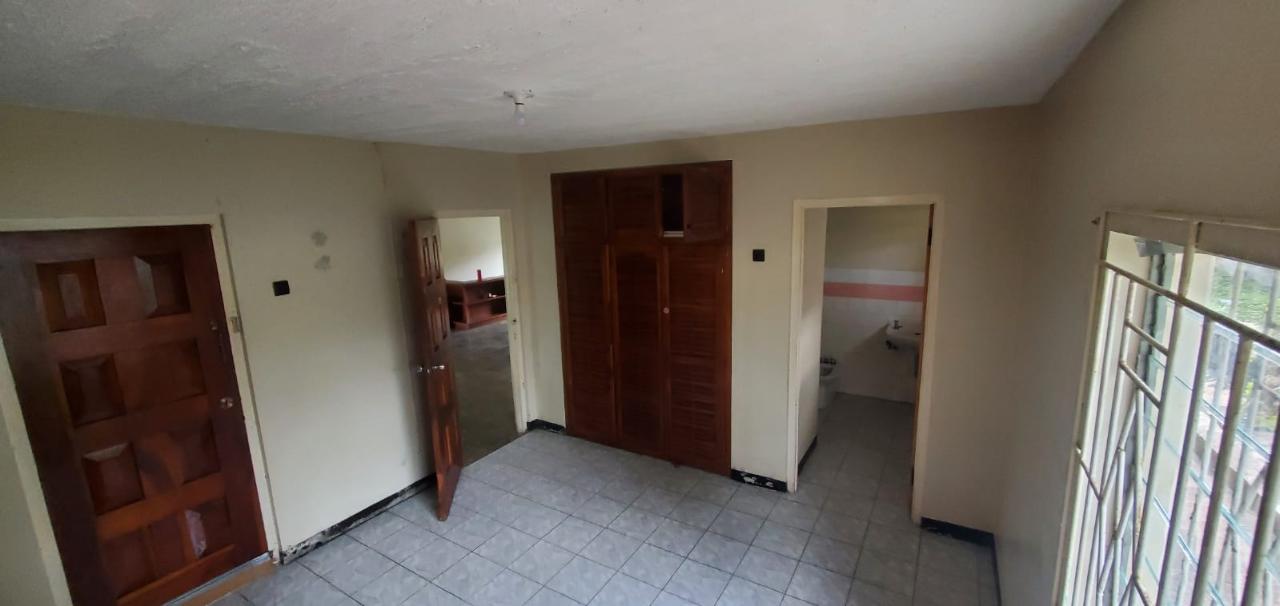 Seventeenth image of 28e Mckinley Close in Mandeville, Manchester, Jamaica - property is For Sale