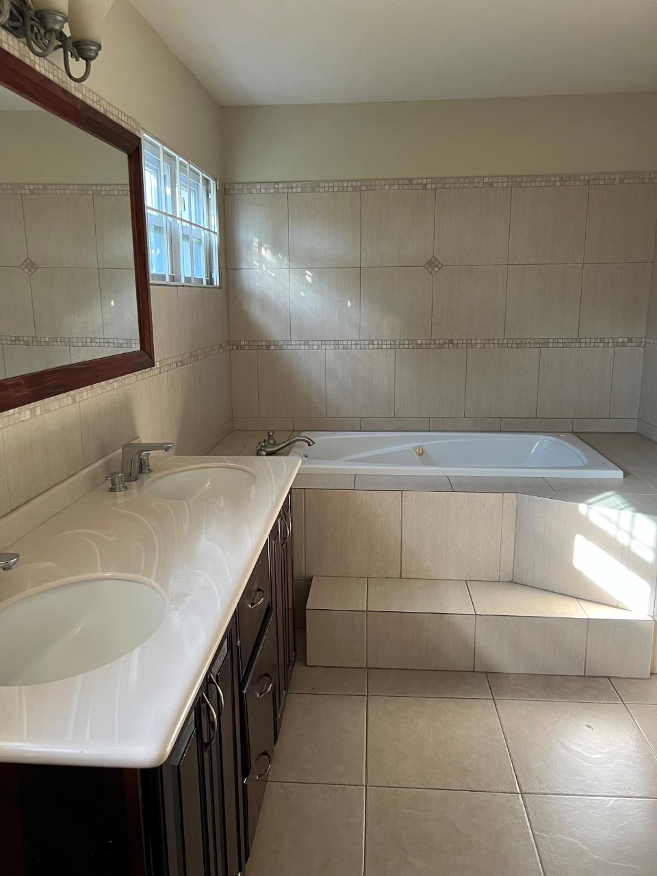 Twelfth image of 2-21 Dillsbury Avenue in Jacks Hill, St. Andrew, Jamaica - property is For Rent