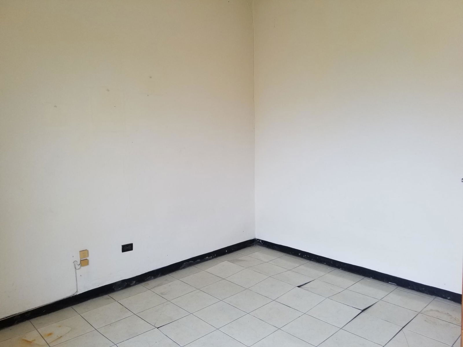 Eleventh image of 32 Vermont Avenue in Havendale, St. Andrew, Jamaica - property is For Sale