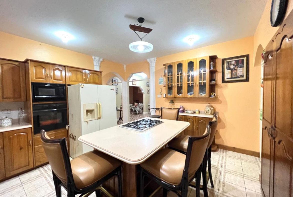Seventh image of 10b Kendal Road in Mandeville, Manchester, Jamaica - property is For Sale