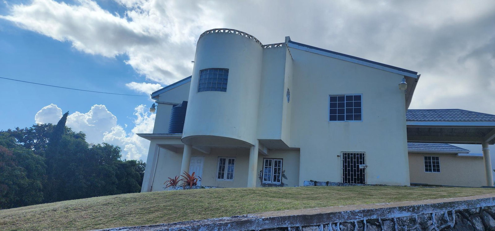 Second image of Hillside Close in Knockpatrick, Manchester, Jamaica - property is For Sale