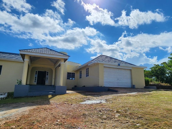 First image of Hillside Close in Knockpatrick, Manchester, Jamaica - property is For Sale