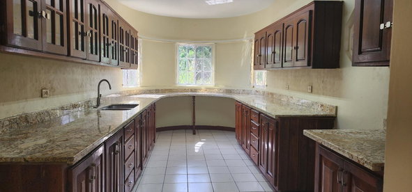 Seventh image of Hillside Close in Knockpatrick, Manchester, Jamaica - property is For Sale