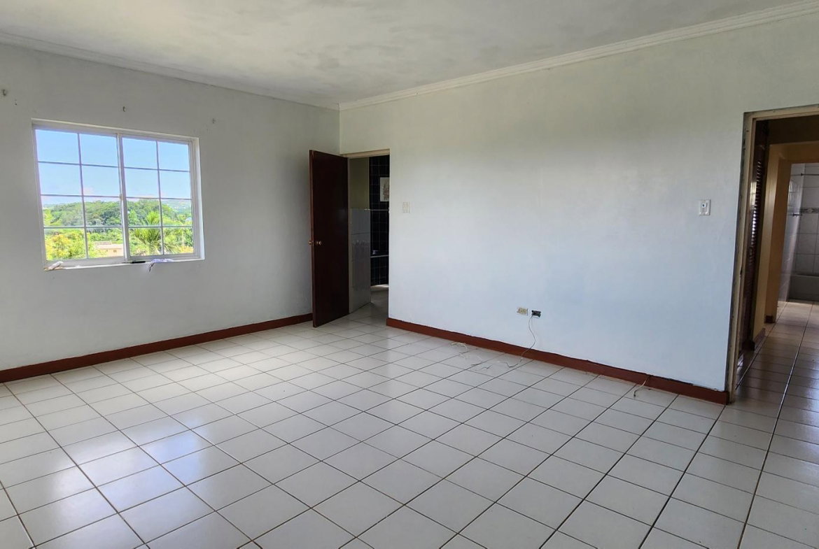Tenth image of Hillside Close in Knockpatrick, Manchester, Jamaica - property is For Sale