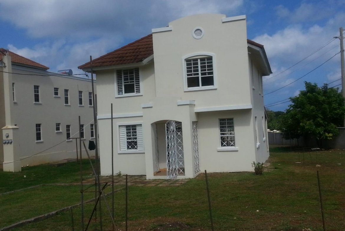 First image of 2- Huddersfield Estate in Boscobel, St. Mary, Jamaica - property is For Rent