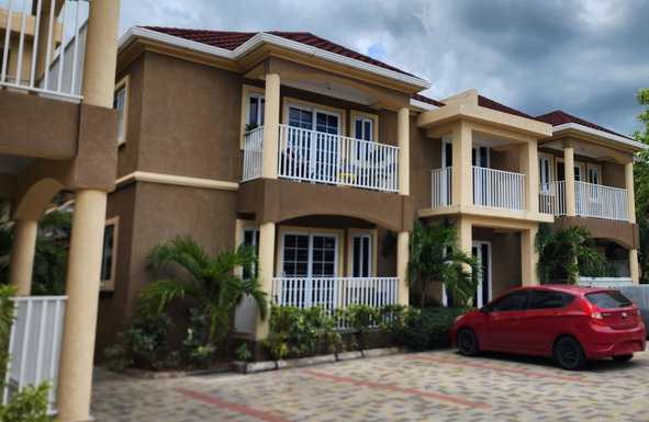 Second image of 4-4 Ravinia Road in Kingston 6, St. Andrew, Jamaica - property is For Rent