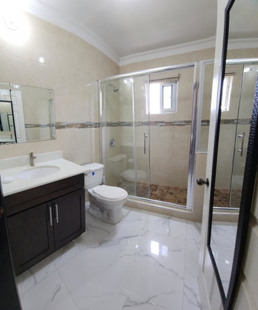 Seventh image of 4-4 Ravinia Road in Kingston 6, St. Andrew, Jamaica - property is For Rent