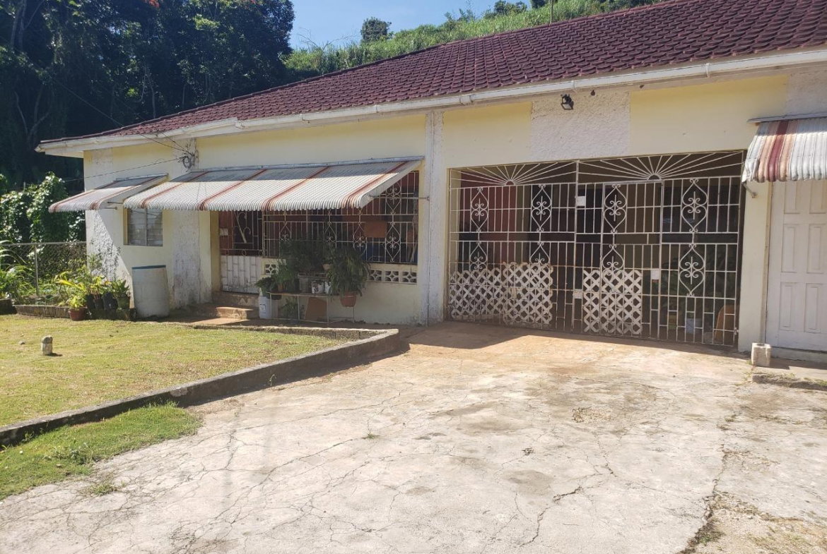 Tenth image of Lot 55 Kyle, Spaldings, m in Walderston, Manchester, Jamaica - property is For Sale