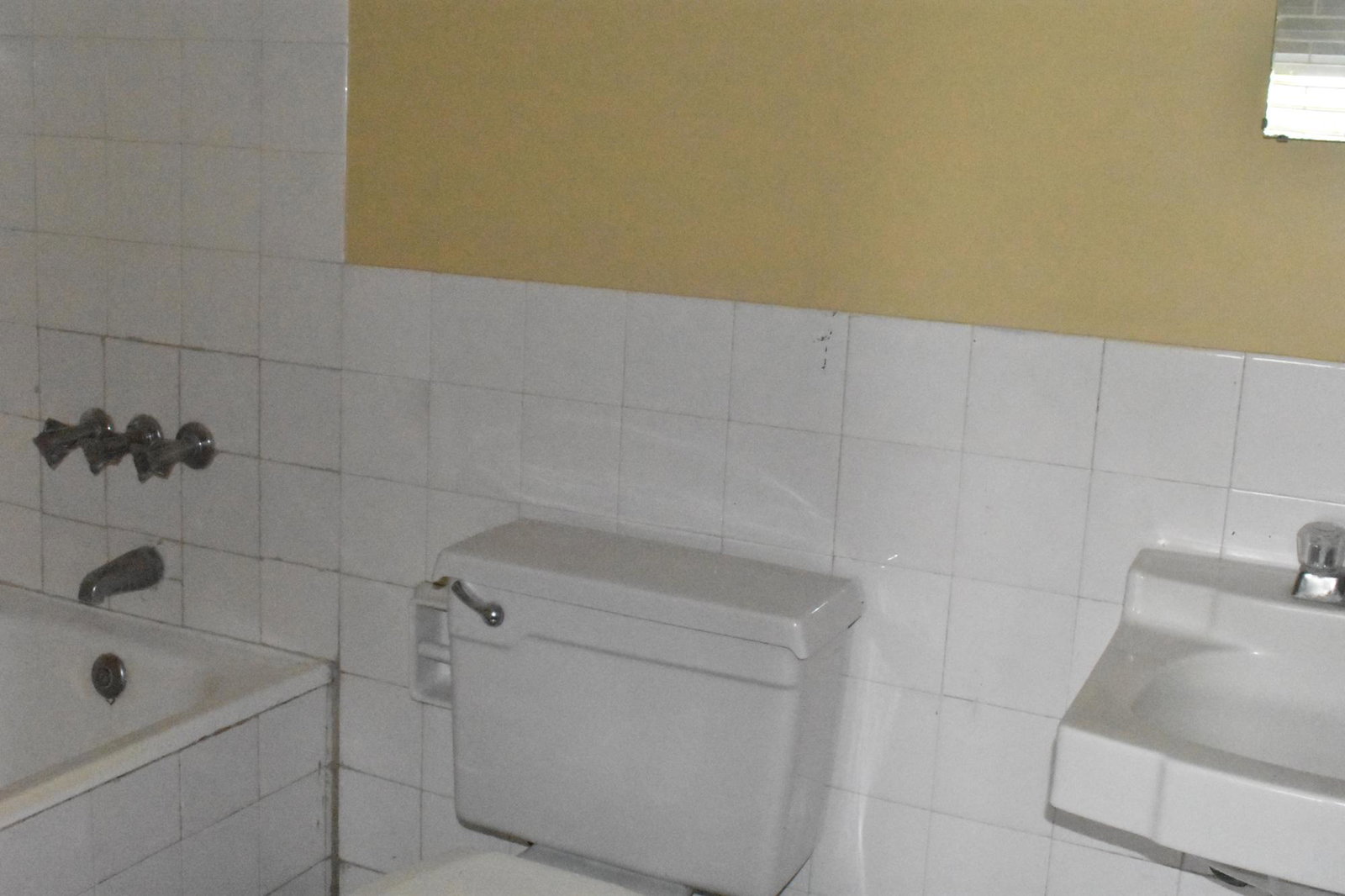 Twentieth image of 8 Lawrence Drive, Kingston in Kingston 8, St. Andrew, Jamaica - property is For Sale