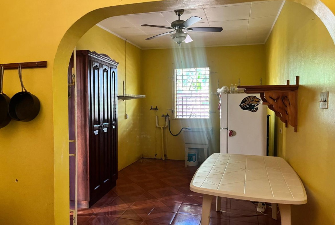 Eighteenth image of Hanson Ave, Santa Cruz in Santa Cruz, St. Elizabeth, Jamaica - property is For Sale