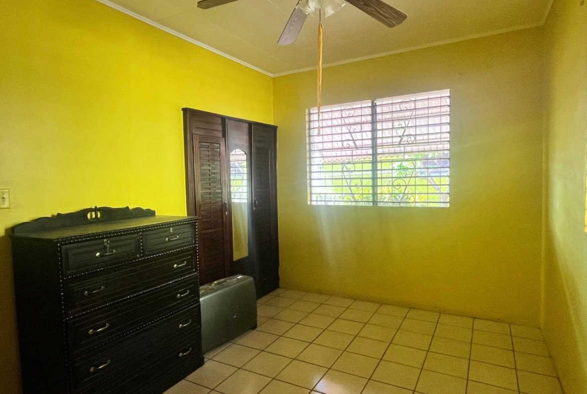 Seventh image of Hanson Ave, Santa Cruz in Santa Cruz, St. Elizabeth, Jamaica - property is For Sale