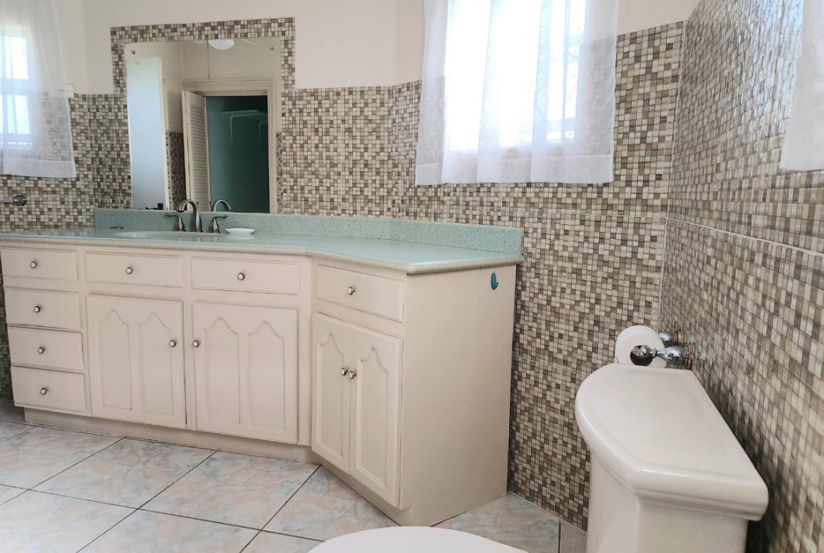 Twenty-Fourth image of Palm Circle in Unity Hall, St. James, Jamaica - property is For Sale