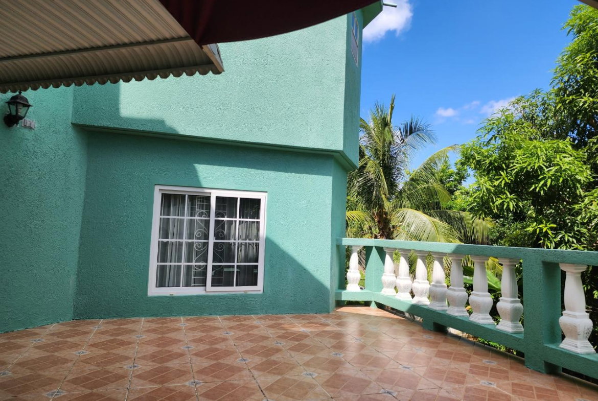 Thirtieth image of Palm Circle in Unity Hall, St. James, Jamaica - property is For Sale