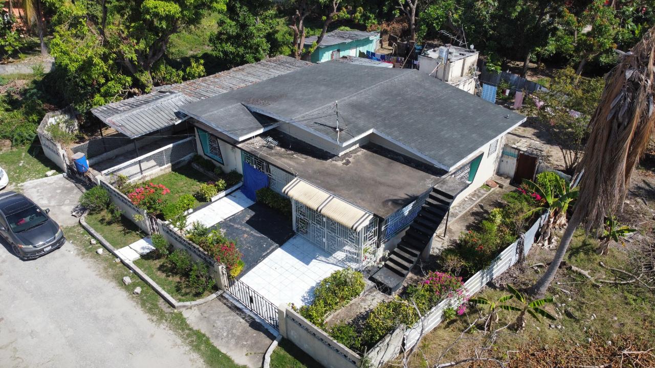 Third image of 4 Bogle Avenue in Spanish Town, St. Catherine, Jamaica - property is For Sale