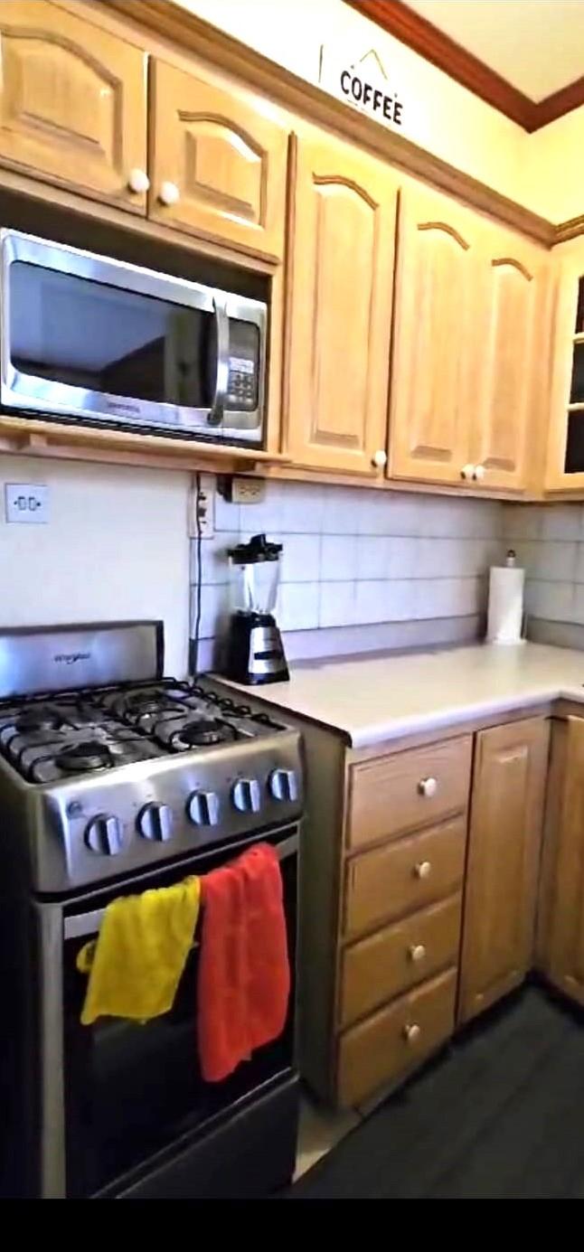 Charming-First-Floor-Apartment-for-Sale-in-St.-Andrew-Jamaica Fourteenth image of 15-15a Kensington Crescent in NEW KINGSTON, St. Andrew, Jamaica - property is For Sale