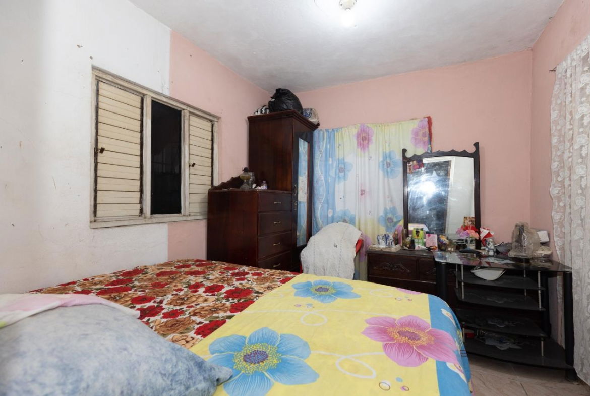 Fourth image of 310-phase 1 Seaview Gardens in Kingston 11, St. Andrew, Jamaica - property is For Sale