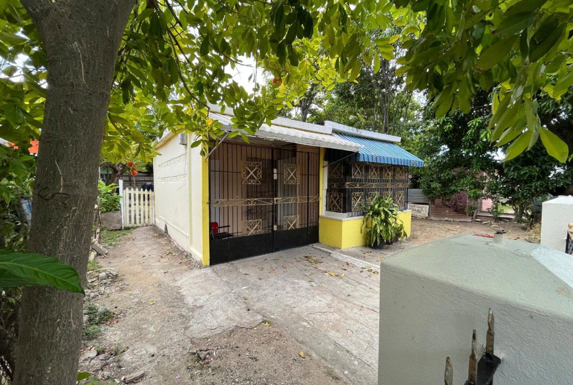 Nineteenth image of 748-4 Savannah Road, Independen in Greater Portmore, St. Catherine, Jamaica - property is For Sale