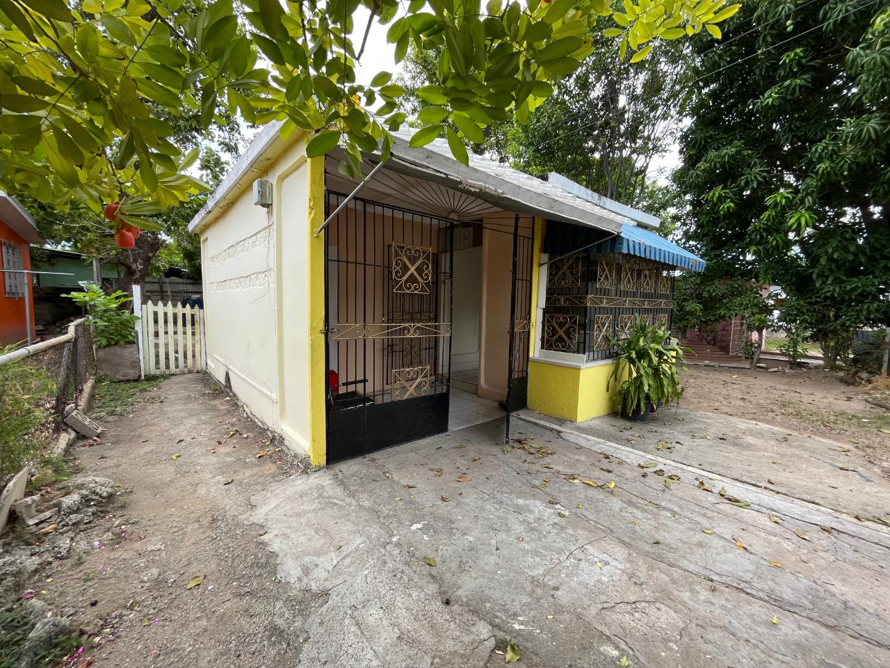 Twentieth image of 748-4 Savannah Road, Independen in Greater Portmore, St. Catherine, Jamaica - property is For Sale